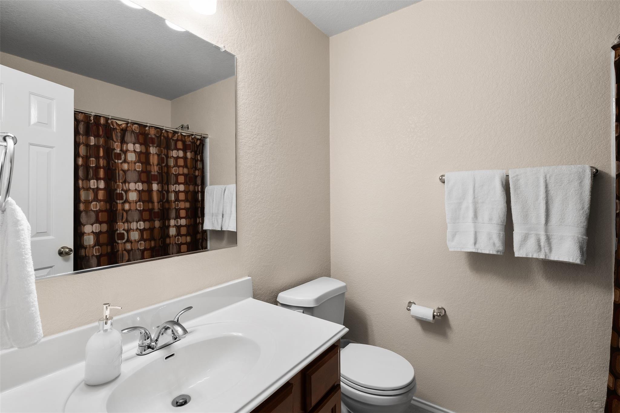 137 Barn Owl Loop Leander TX 78641