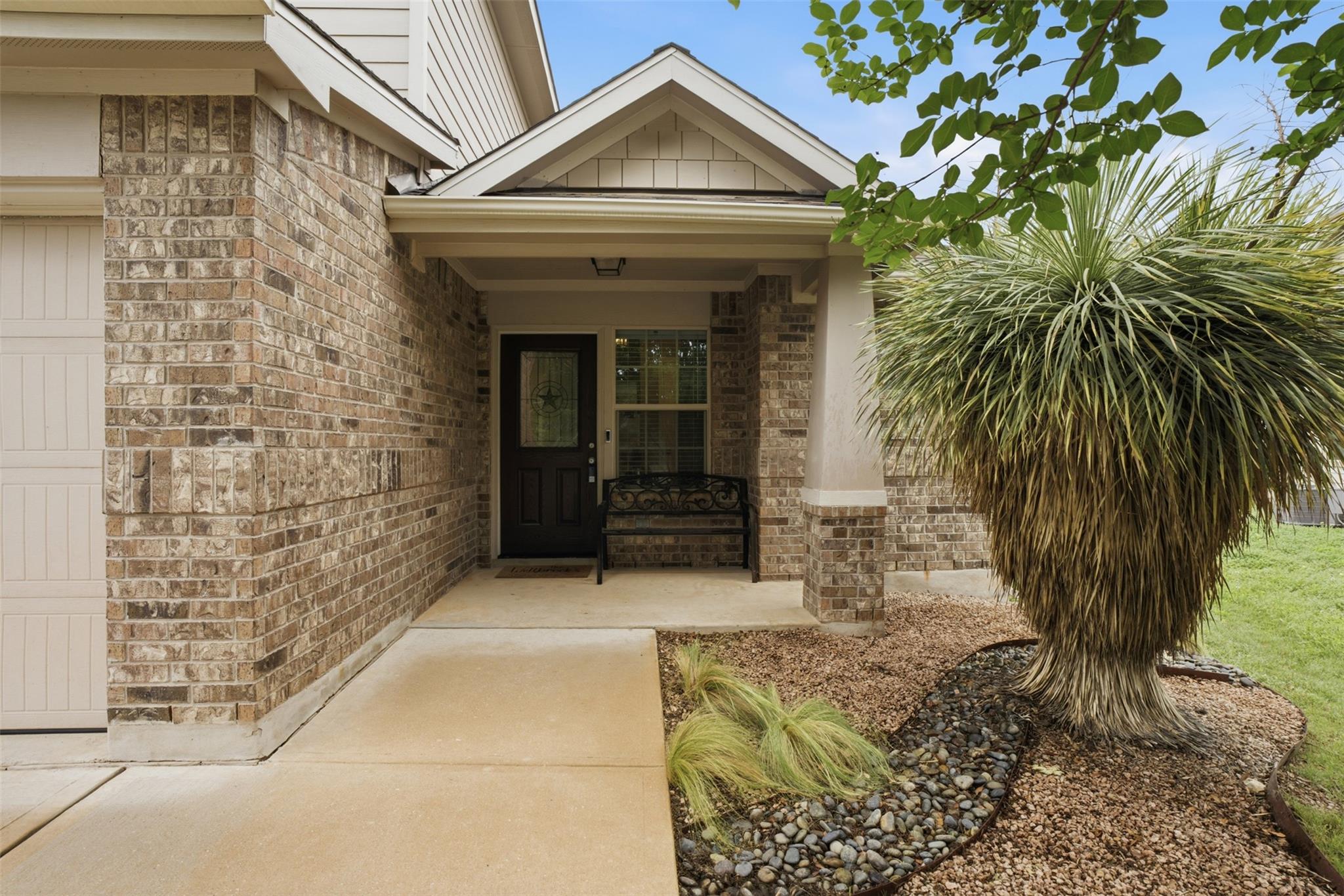 137 Barn Owl Loop Leander TX 78641
