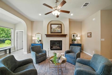 107 Tylee Circle Bastrop TX 78602