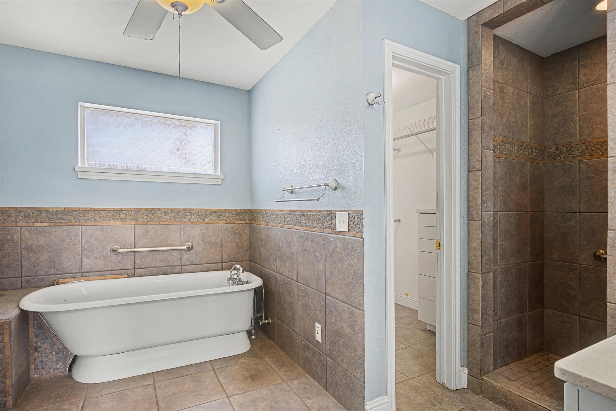 537 Mesa Drive Del Valle TX 78617