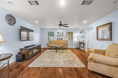 2110 Spring Valley Drive Dripping Springs TX 78620