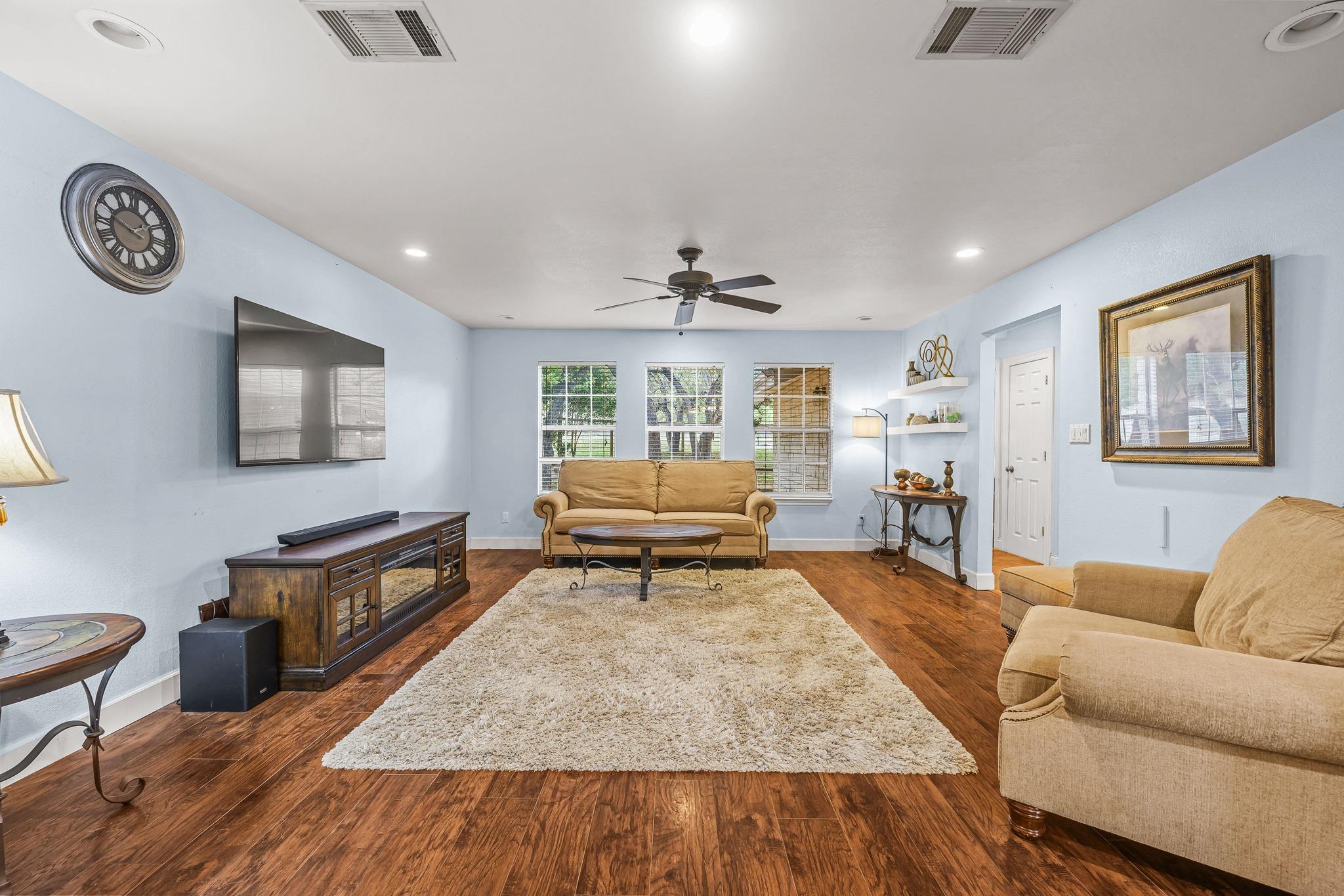 2110 Spring Valley Drive Dripping Springs TX 78620