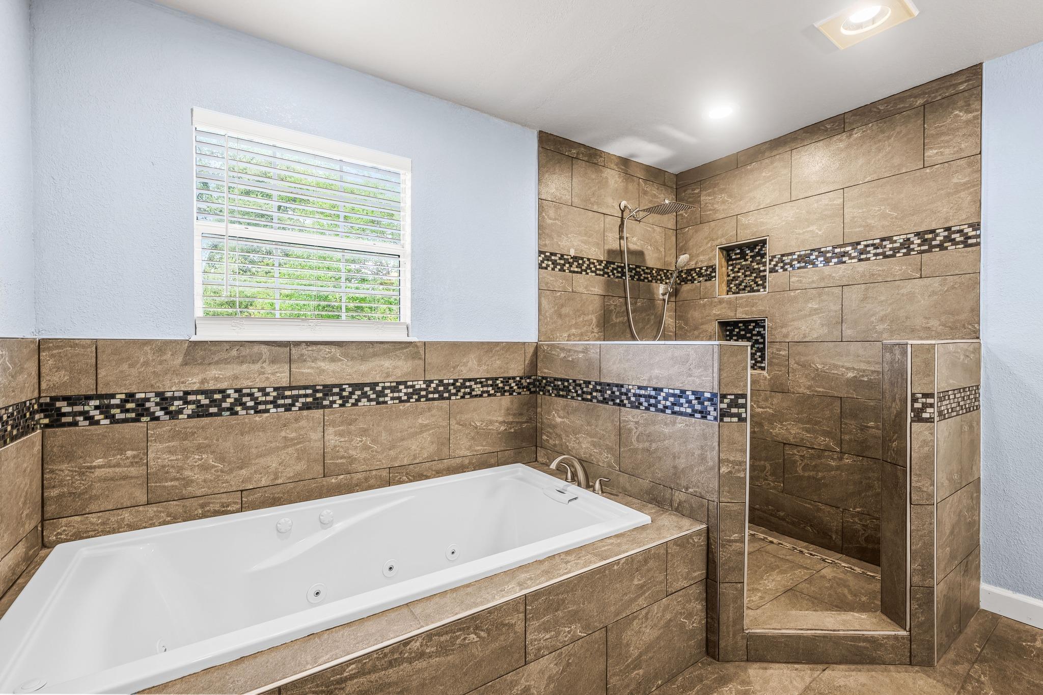 2110 Spring Valley Drive Dripping Springs TX 78620