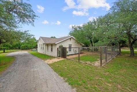 2110 Spring Valley Drive Dripping Springs TX 78620
