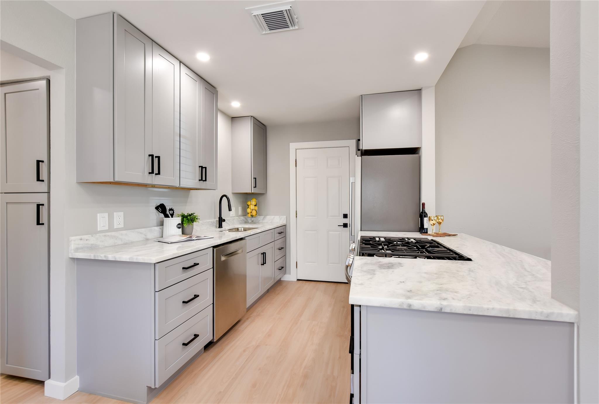 803 Kavanagh Drive Austin TX 78748
