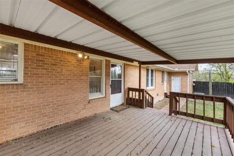 195 L County Road 852 Groesbeck TX 75838