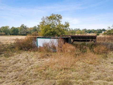 195 L County Road 852 Groesbeck TX 75838