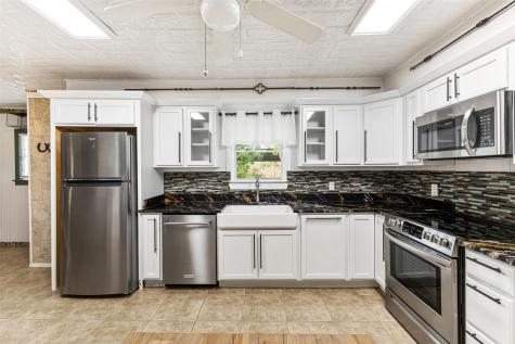 195 L County Road 852 Groesbeck TX 75838