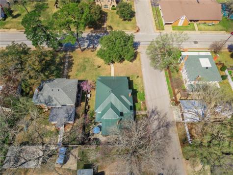 501 W Buck Street Caldwell TX 77836