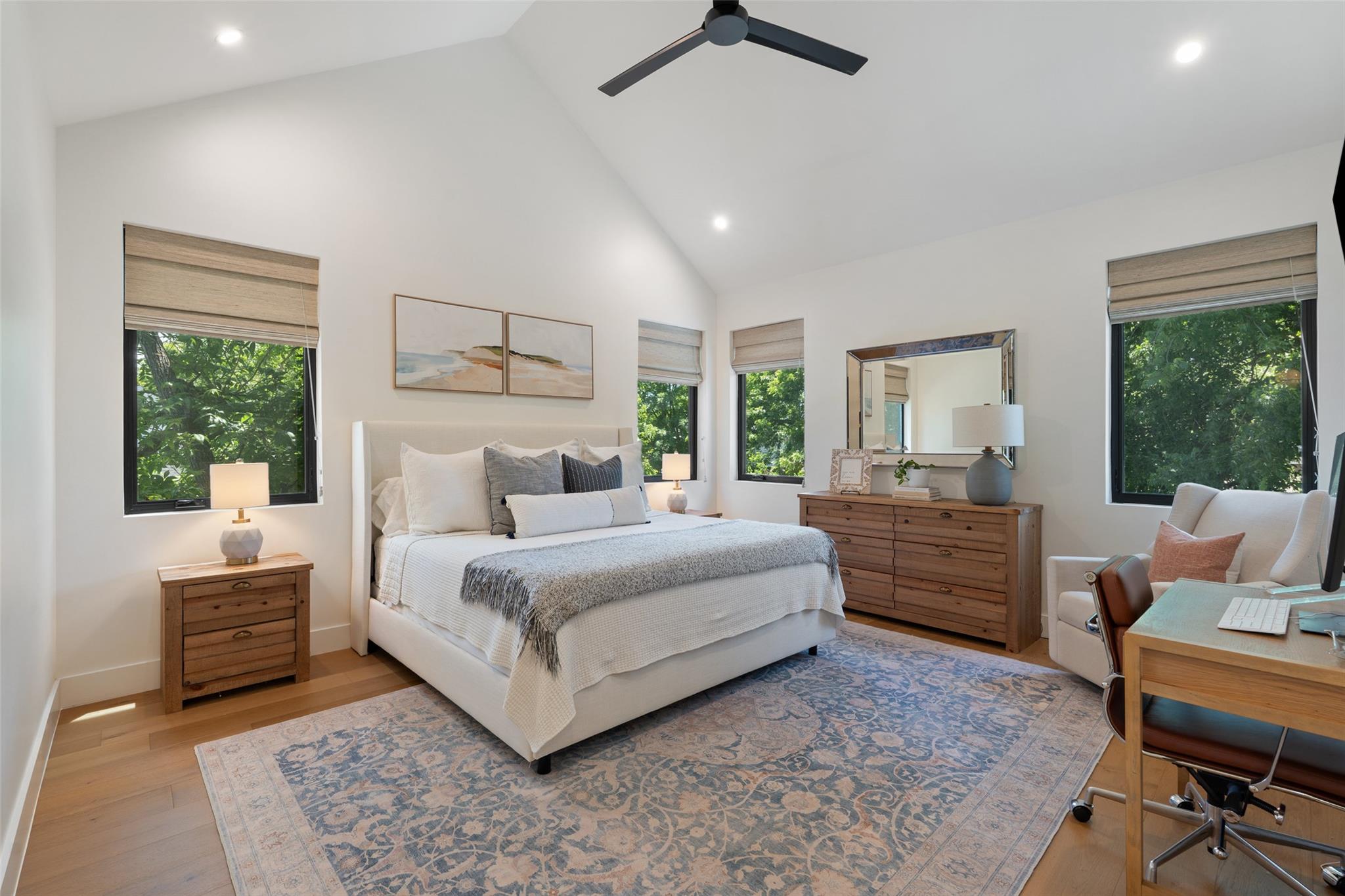 2107 Peach Tree Street Austin TX 78704