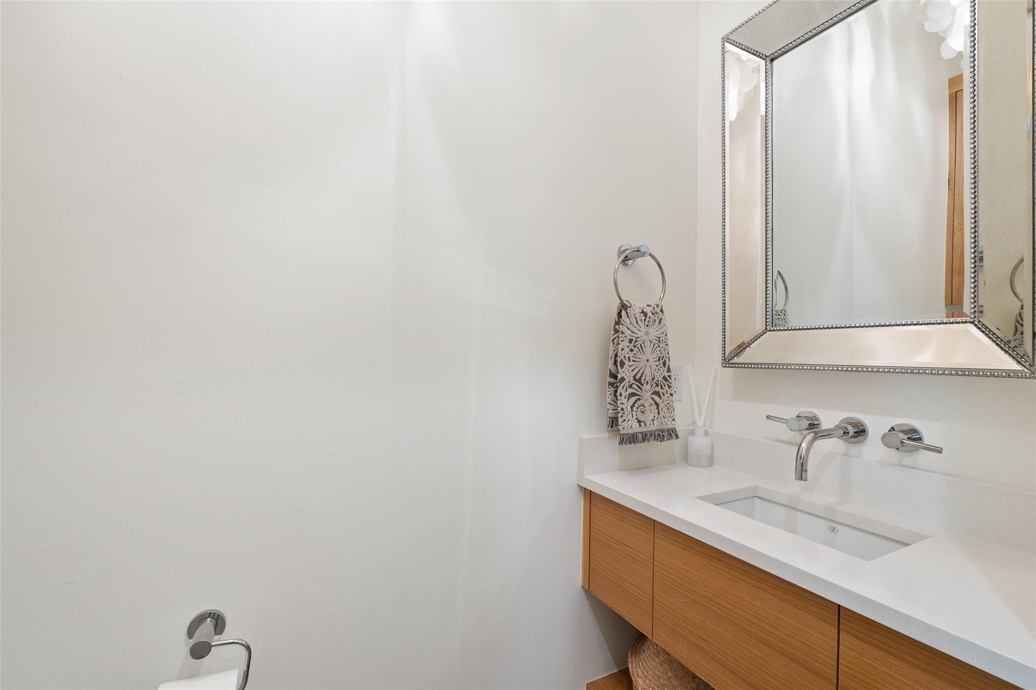 2107 Peach Tree Street Austin TX 78704