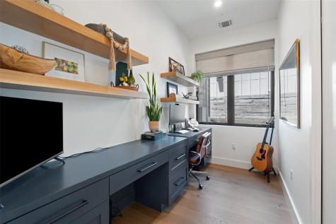 2107 Peach Tree Street Austin TX 78704