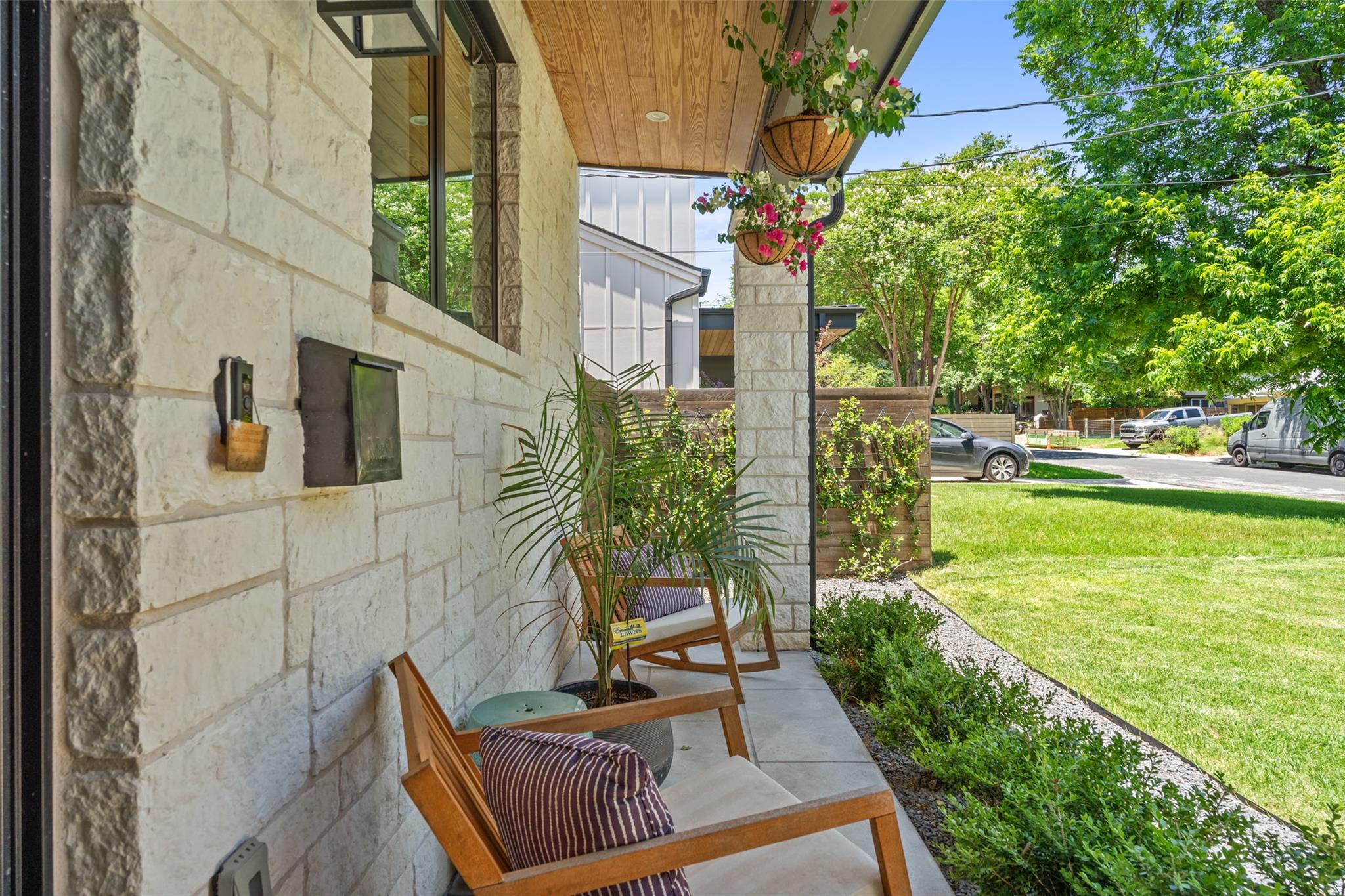 2107 Peach Tree Street Austin TX 78704
