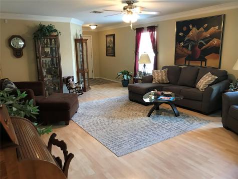 309 Nicole Way Bastrop TX 78602