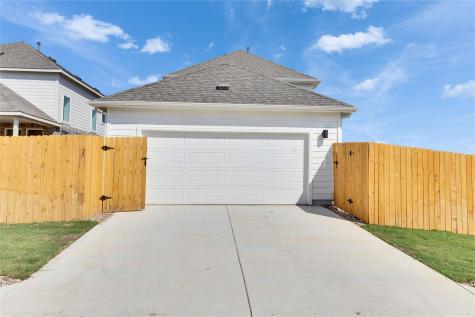 13504 Muny Parkway Elgin TX 78621