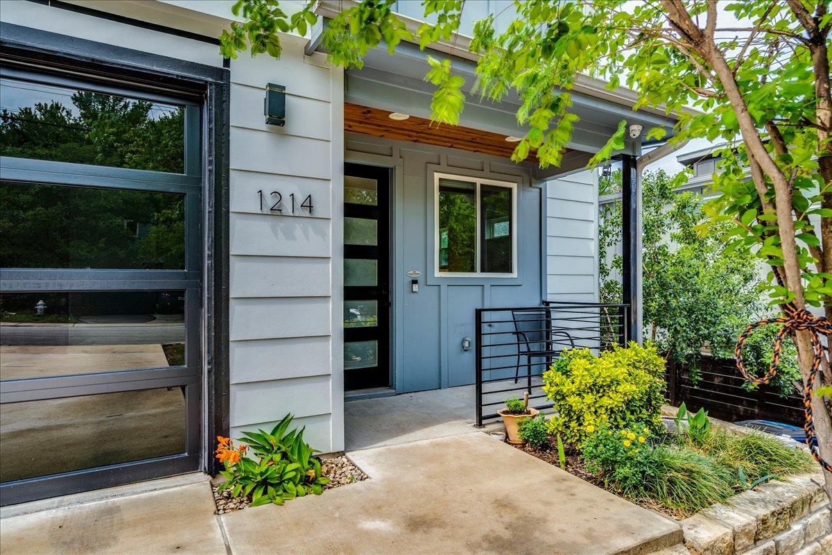 1214 Delano Street Austin TX 78721