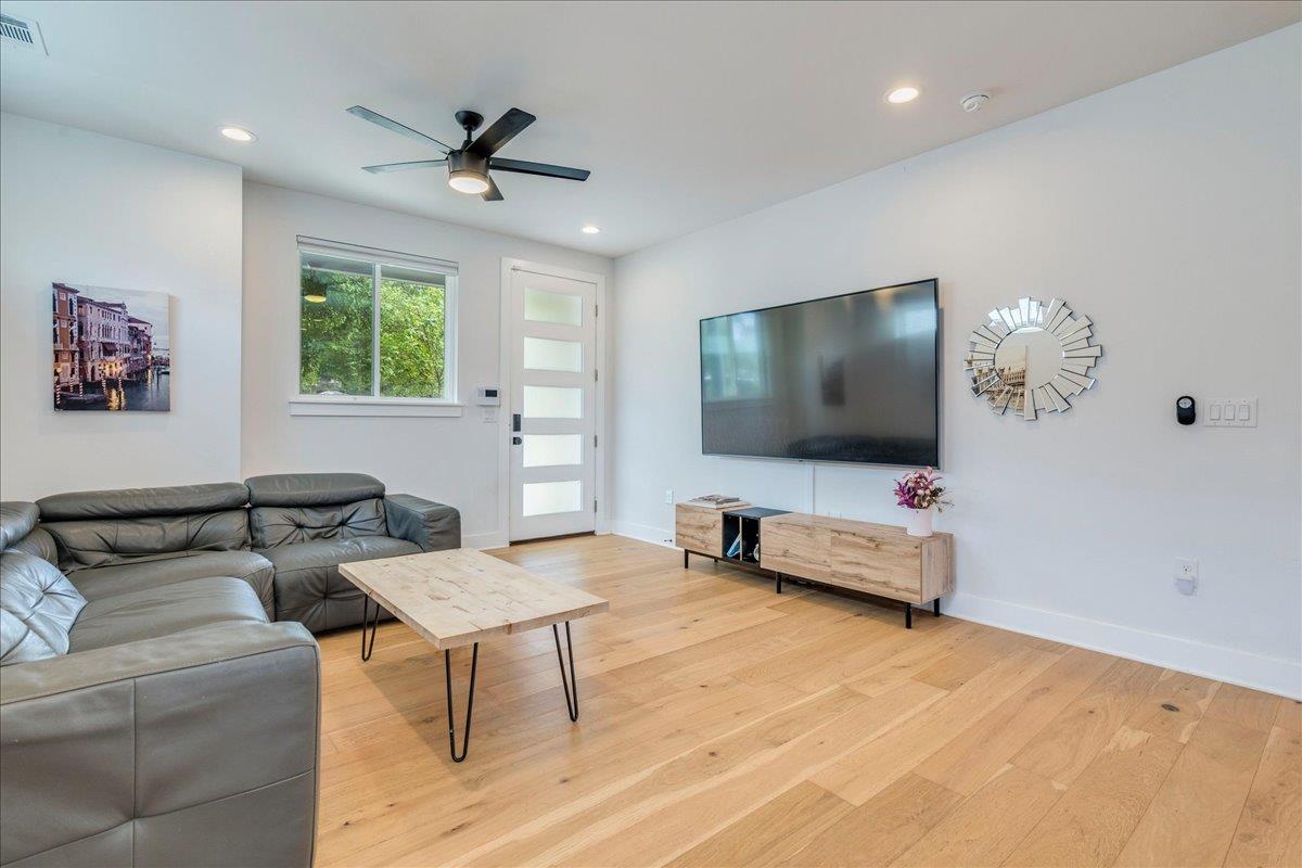 1214 Delano Street Austin TX 78721
