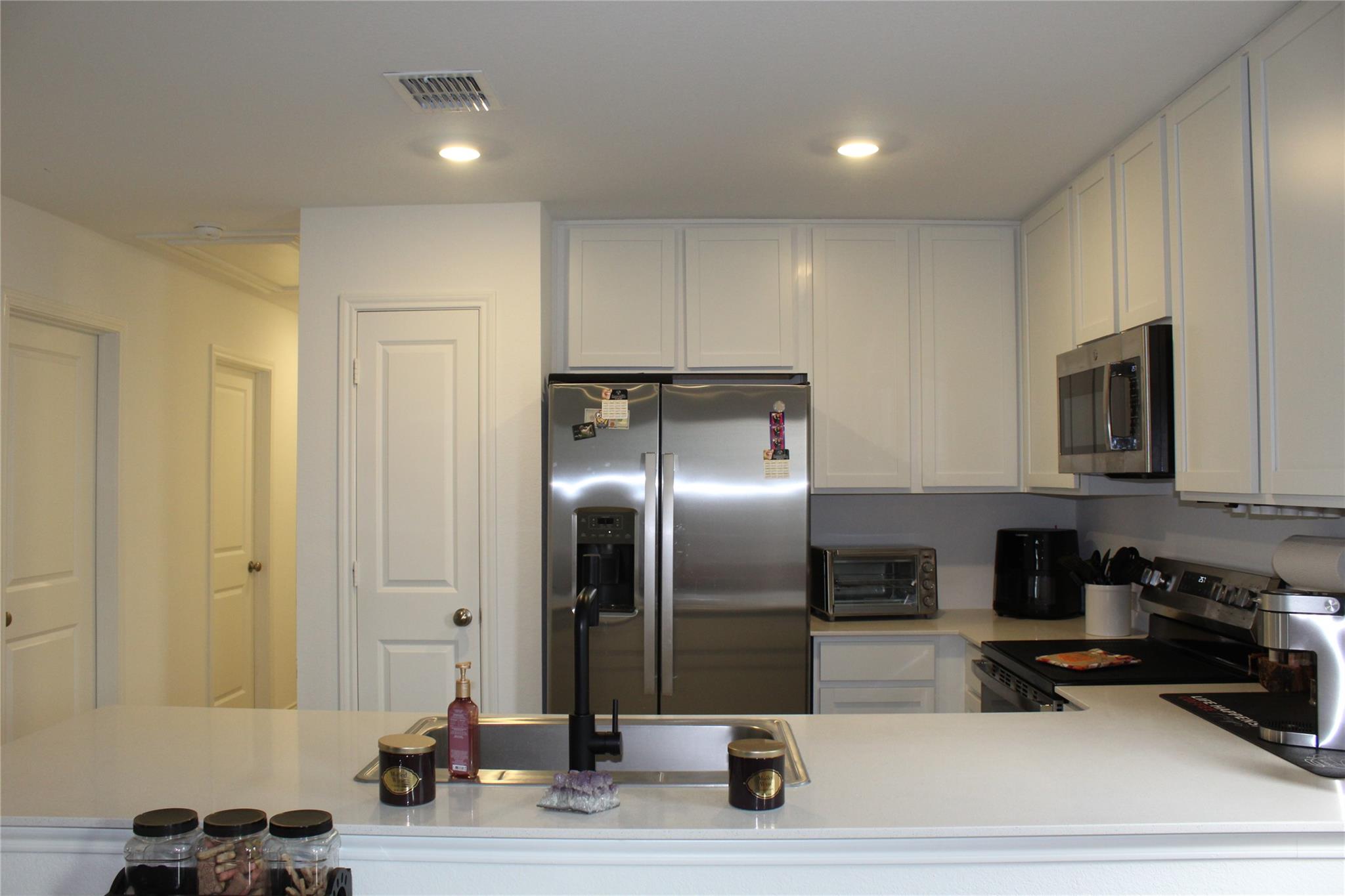 205 Marty Allen Loop Jarrell TX 76537