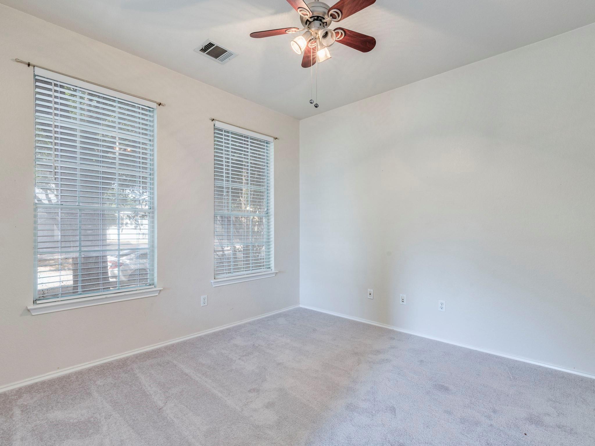 5814 Negley Kyle TX 78640
