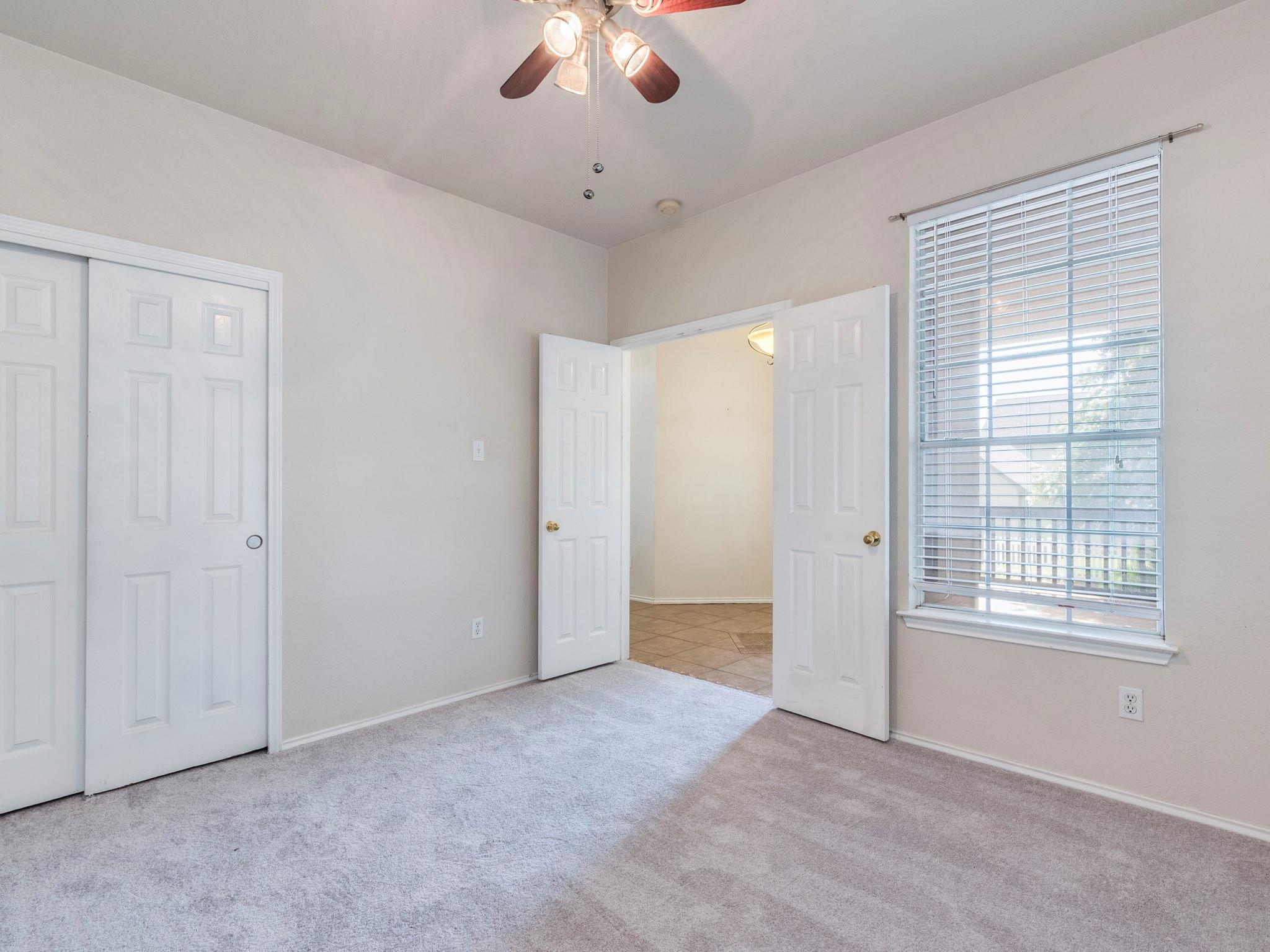 5814 Negley Kyle TX 78640