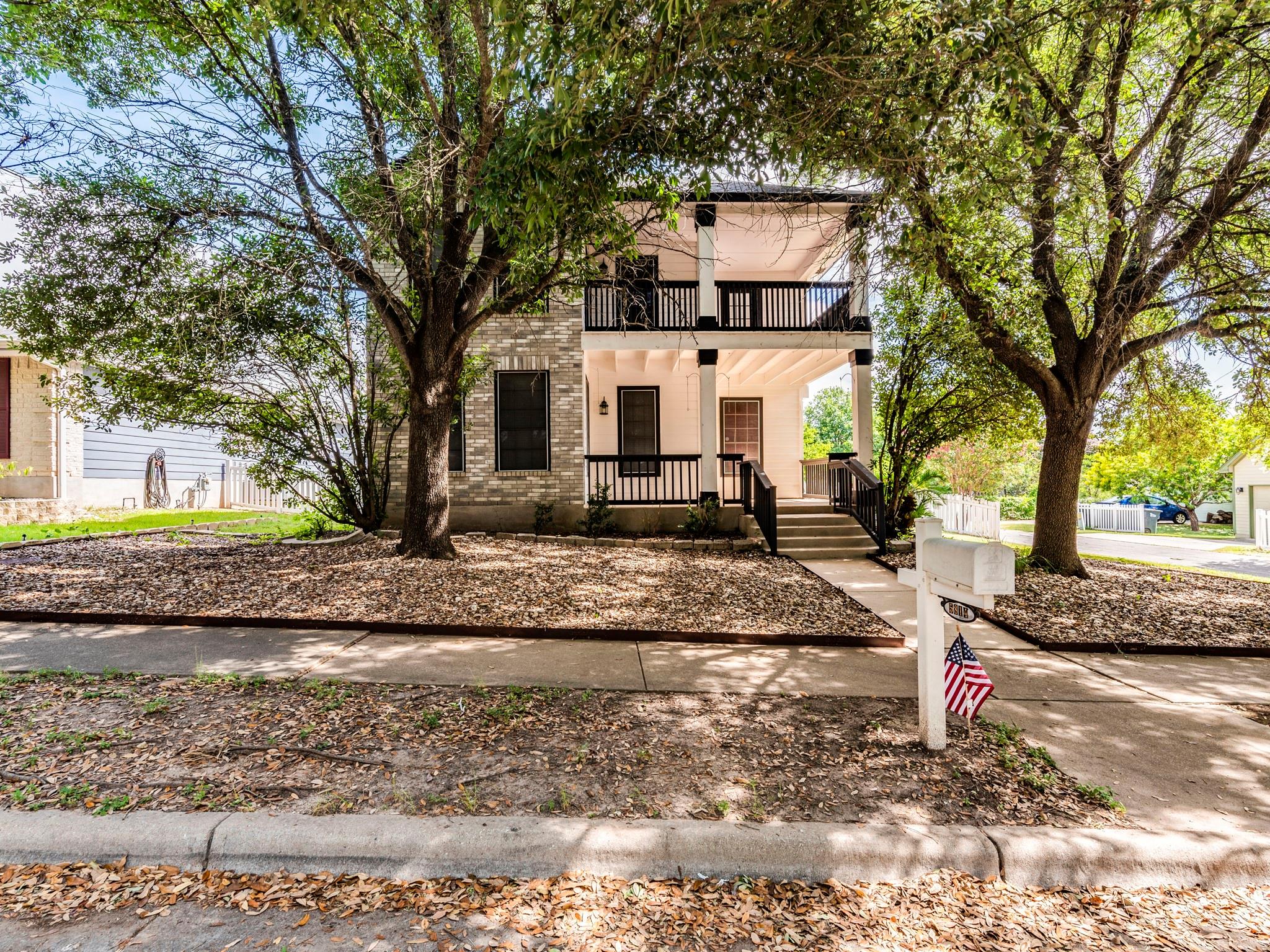 5814 Negley Kyle TX 78640