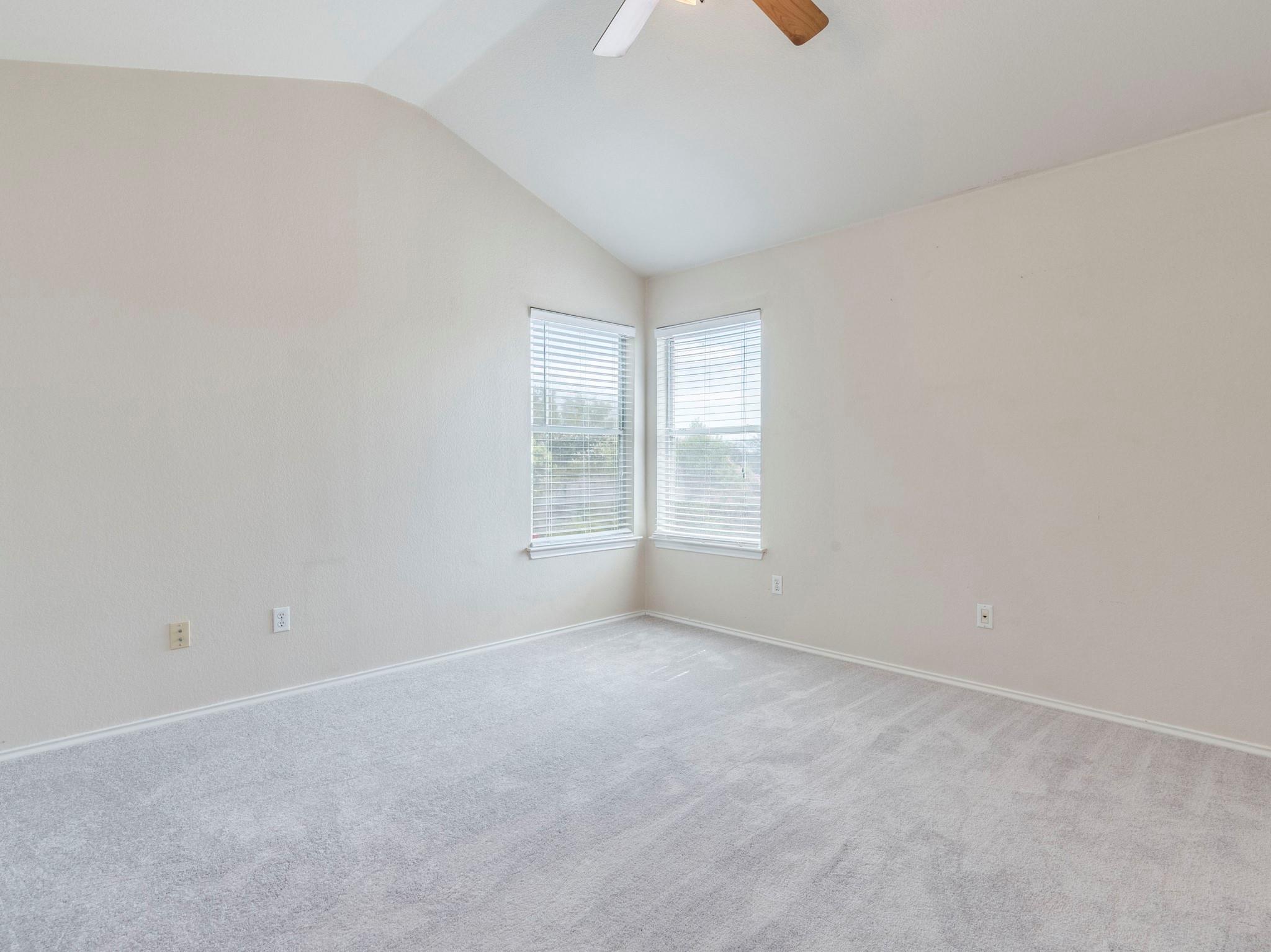 5814 Negley Kyle TX 78640