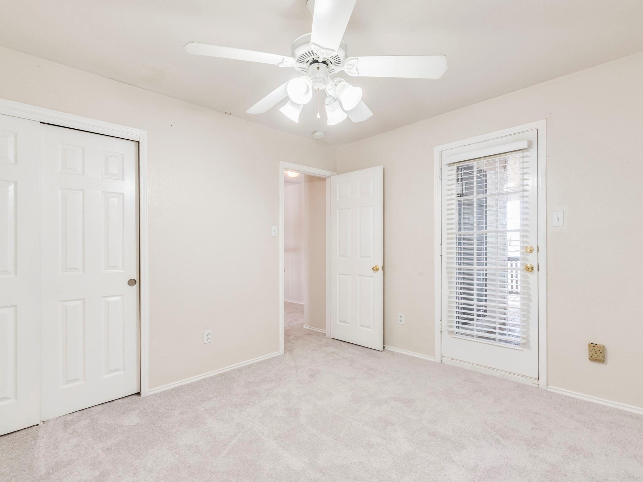5814 Negley Kyle TX 78640