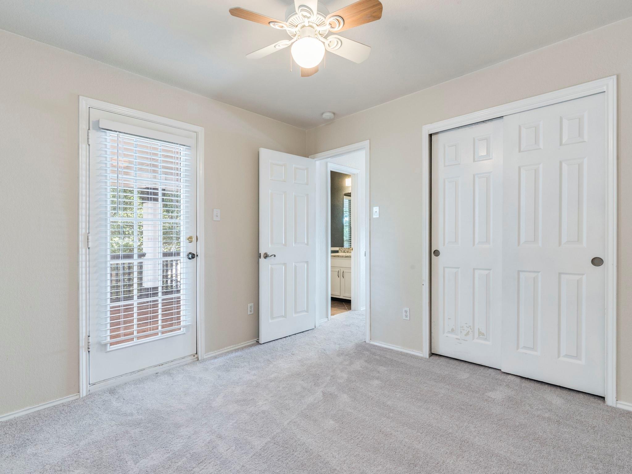 5814 Negley Kyle TX 78640