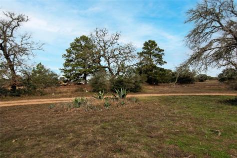 5431 N Highway 77 La Grange TX 78945