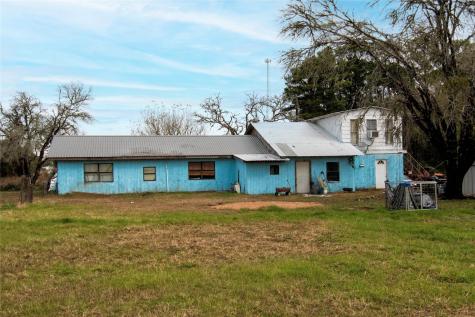 5431 N Highway 77 La Grange TX 78945