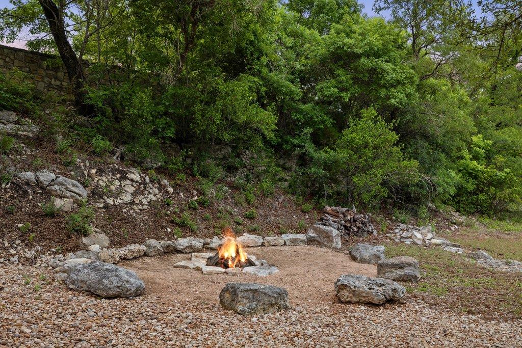 2560 Bell Springs Road Dripping Springs TX 78620