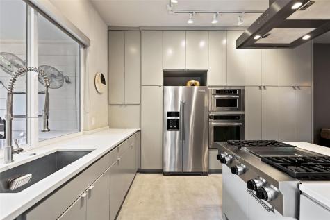 613 W Annie Street Austin TX 78704