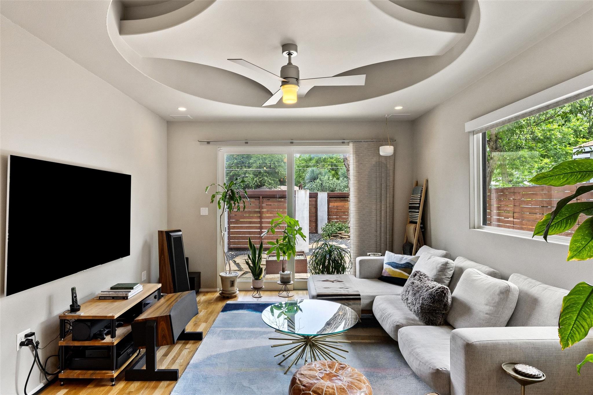 613 W Annie Street Austin TX 78704