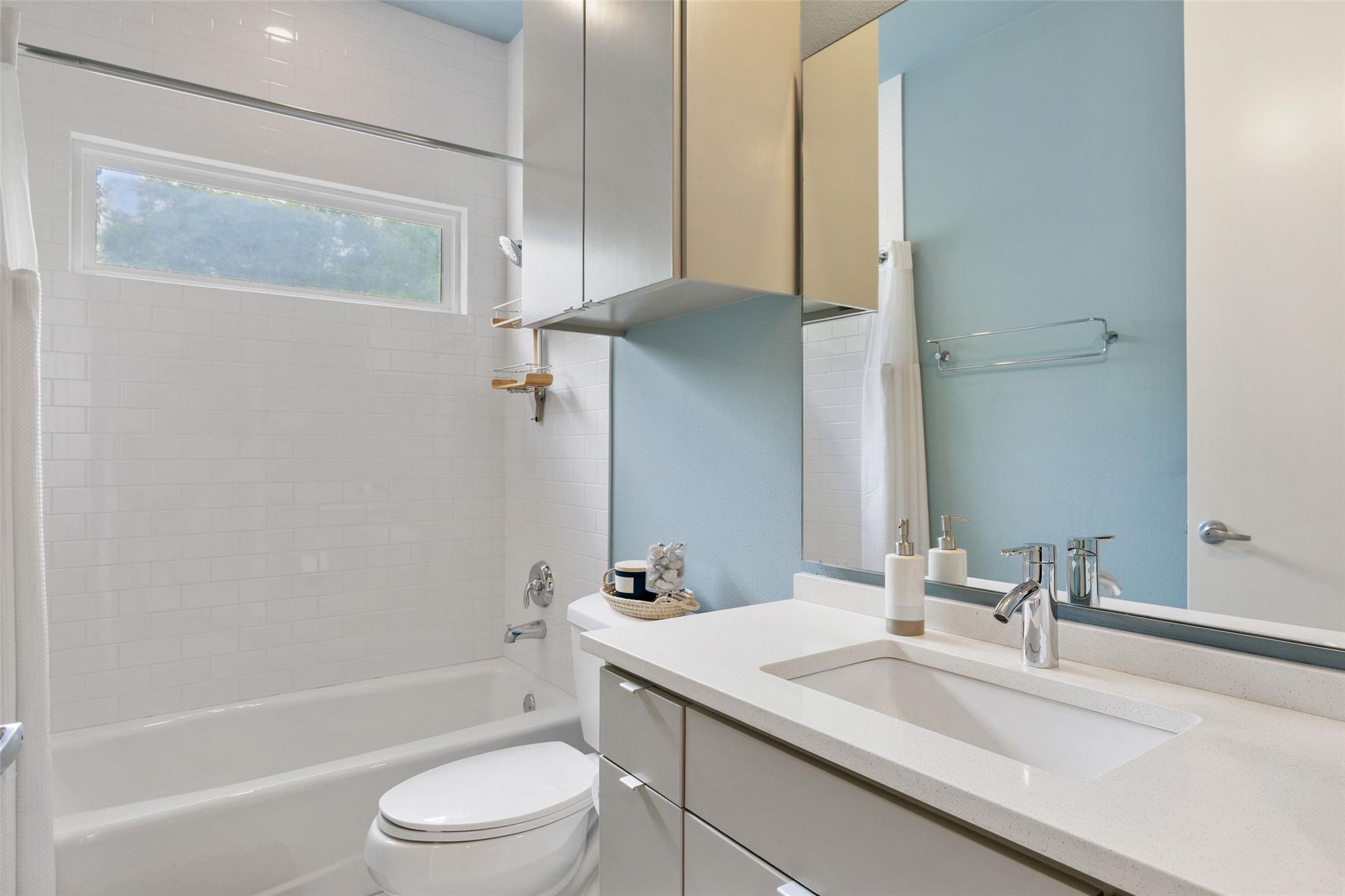 613 W Annie Street Austin TX 78704