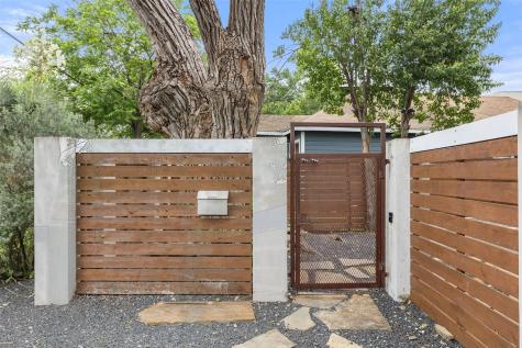 613 W Annie Street Austin TX 78704