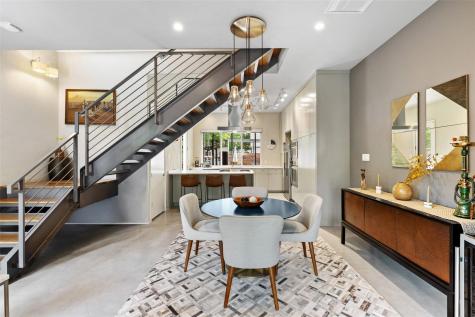 613 W Annie Street Austin TX 78704
