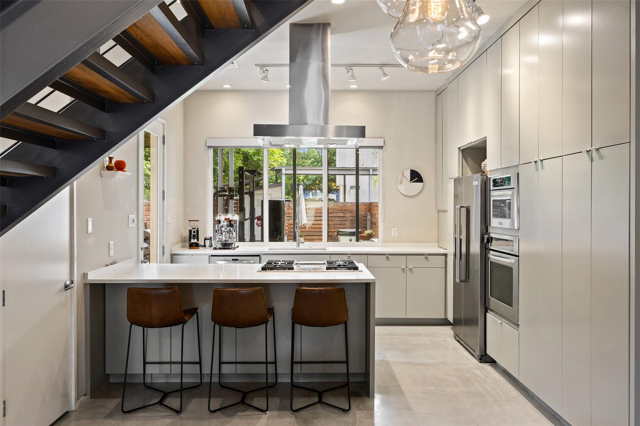 613 W Annie Street Austin TX 78704