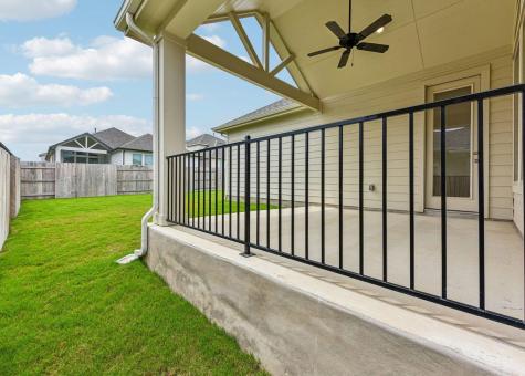 208 Royal Fern Road Hutto TX 78634