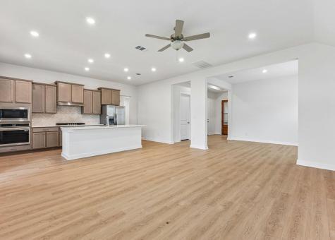 208 Royal Fern Road Hutto TX 78634
