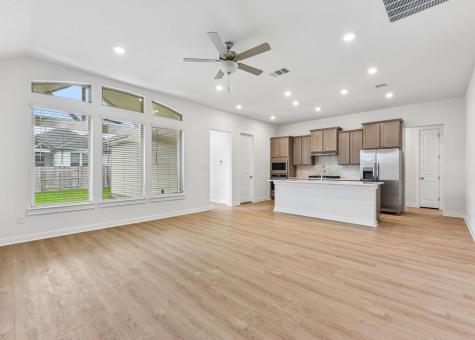 208 Royal Fern Road Hutto TX 78634