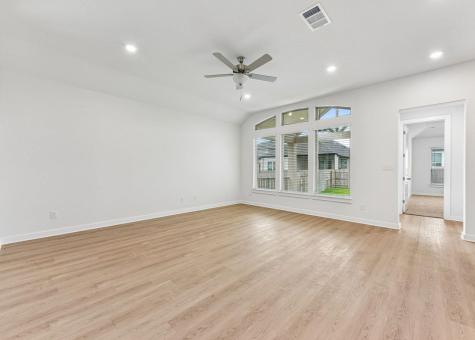 208 Royal Fern Road Hutto TX 78634