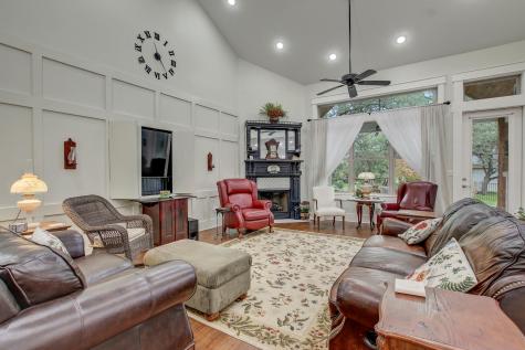 104 Kendall Road Spicewood TX 78669