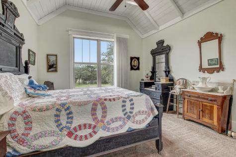 104 Kendall Road Spicewood TX 78669