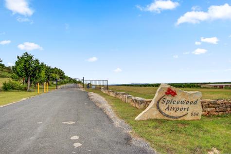 104 Kendall Road Spicewood TX 78669