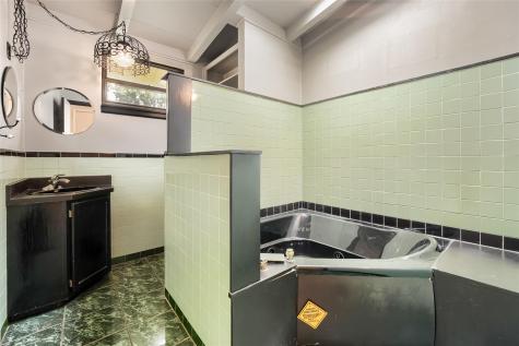 2703 Addison Avenue Austin TX 78757
