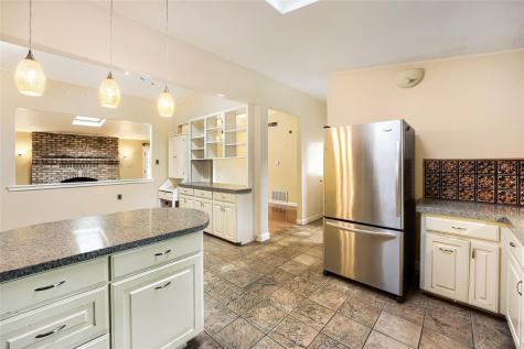 2703 Addison Avenue Austin TX 78757