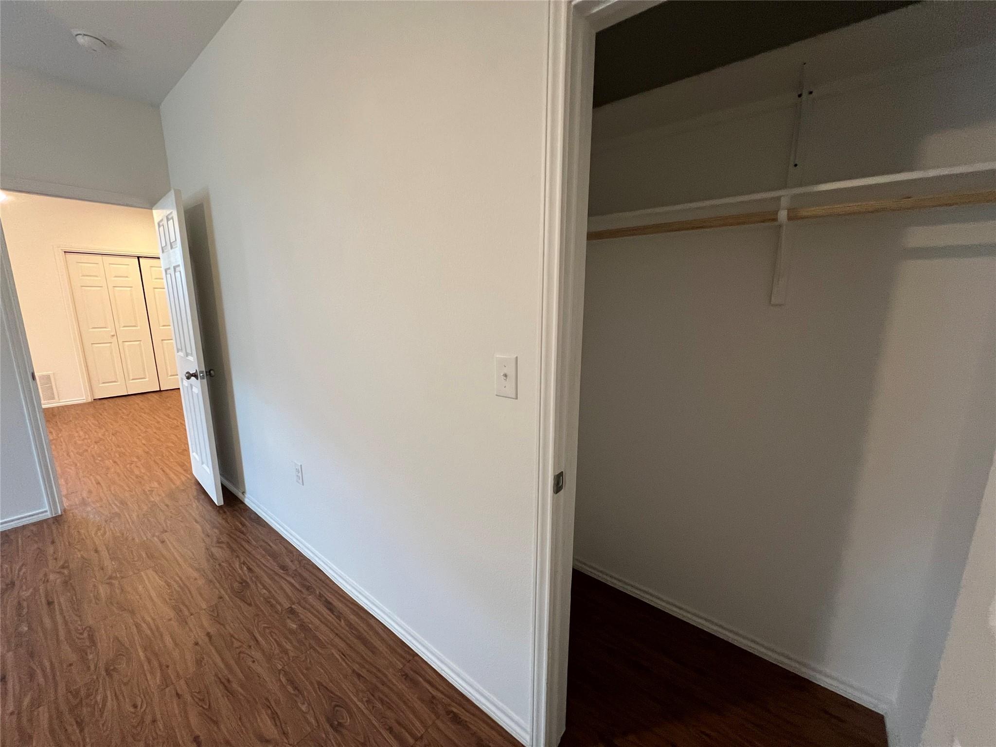 805 Hallie Cove Lockhart TX 78644