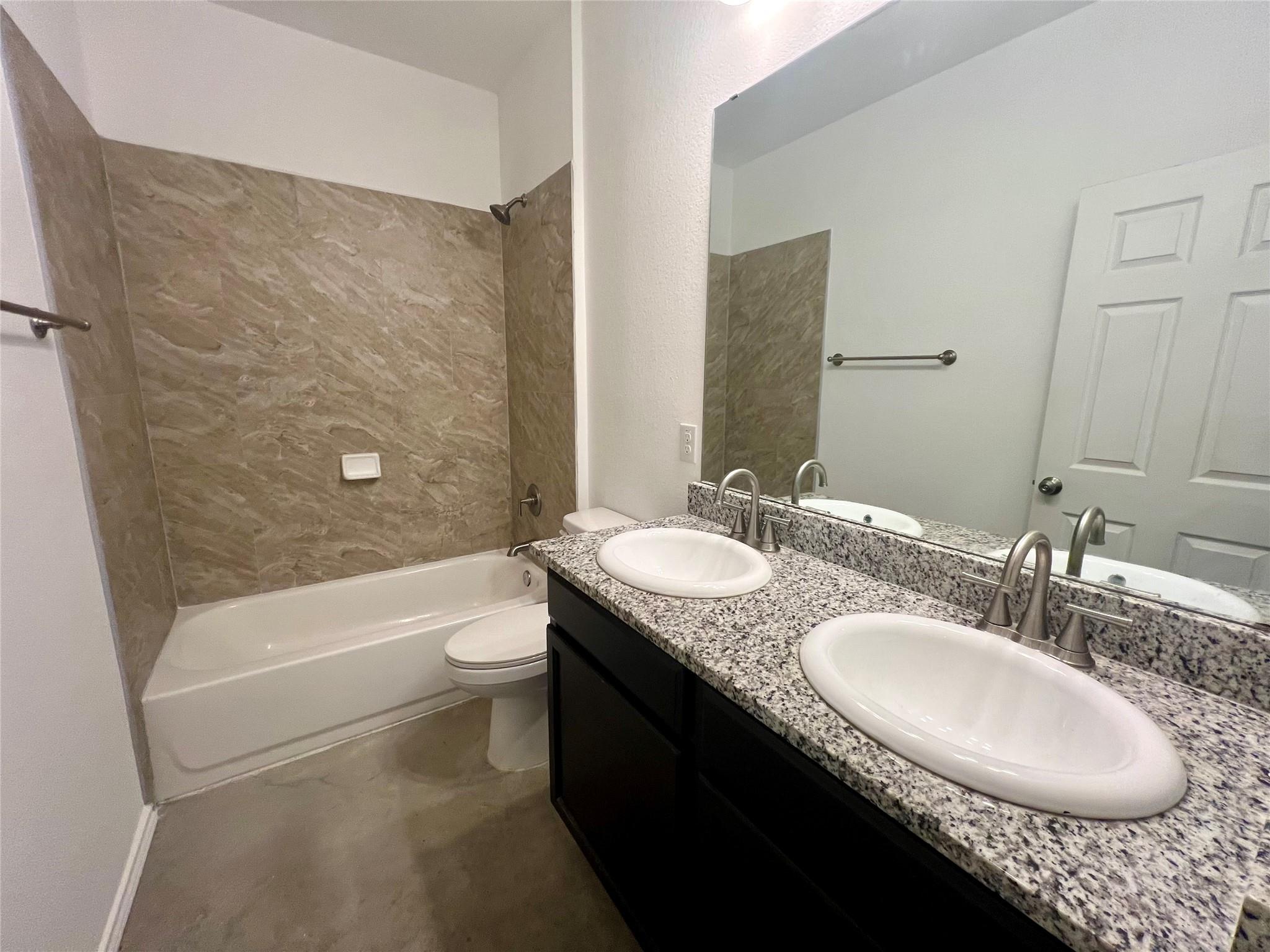 805 Hallie Cove Lockhart TX 78644