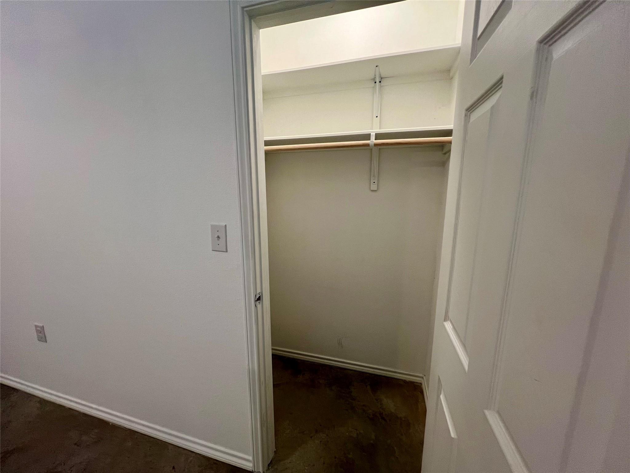 805 Hallie Cove Lockhart TX 78644