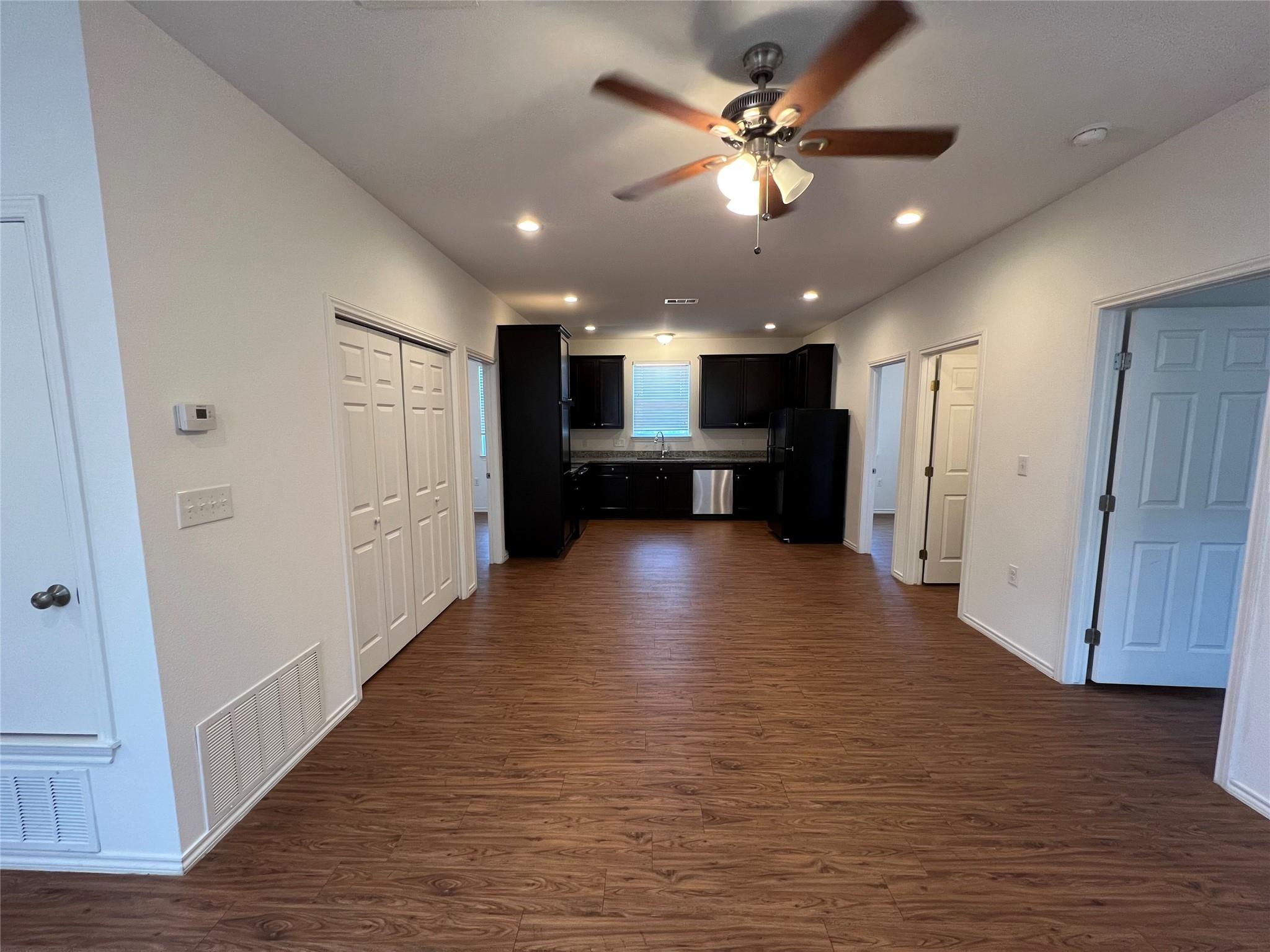 805 Hallie Cove Lockhart TX 78644